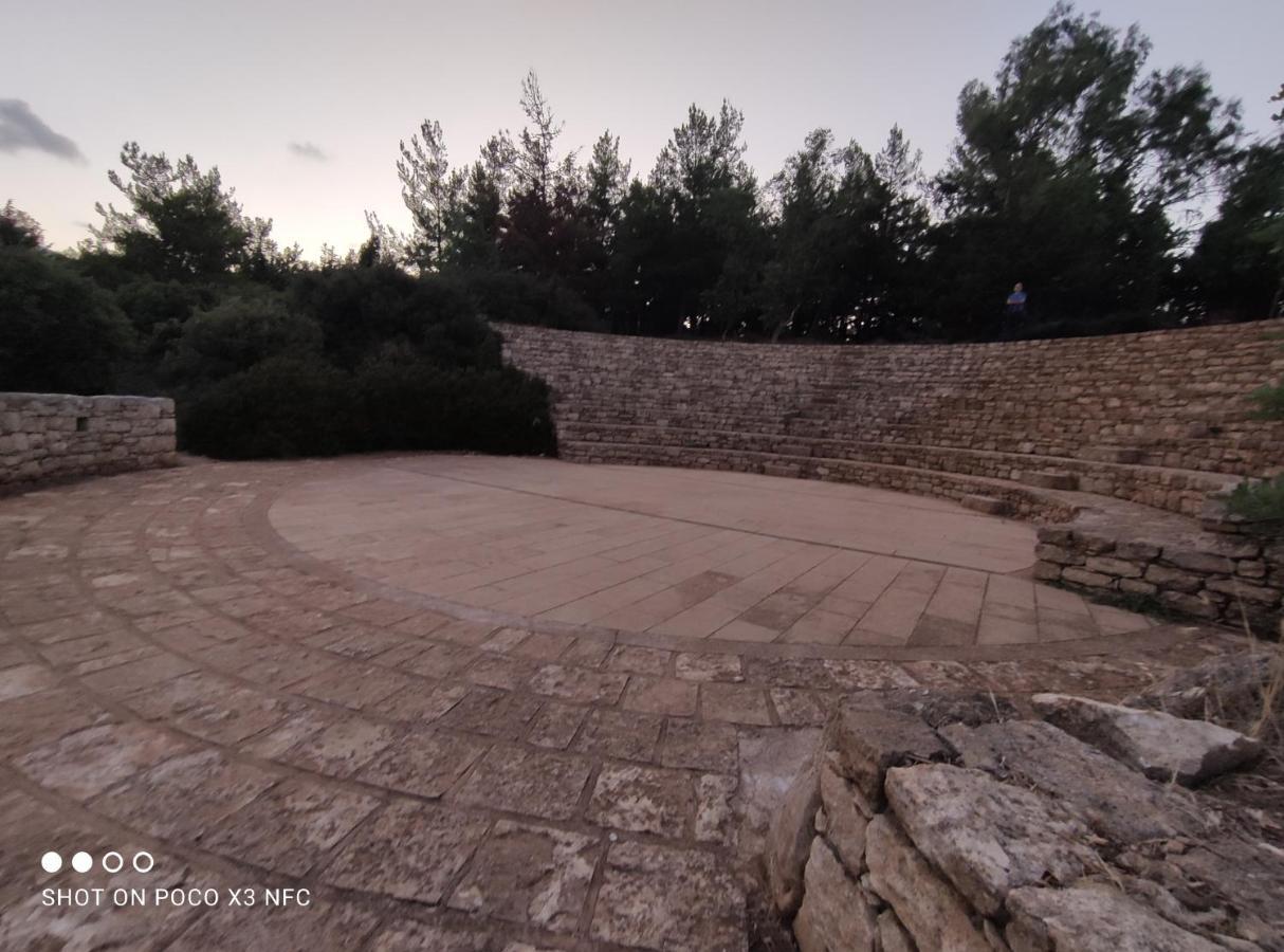 Aletraki -Off-Grid Retreat Above Heraklion, Peaceful Views Archanes Exterior photo